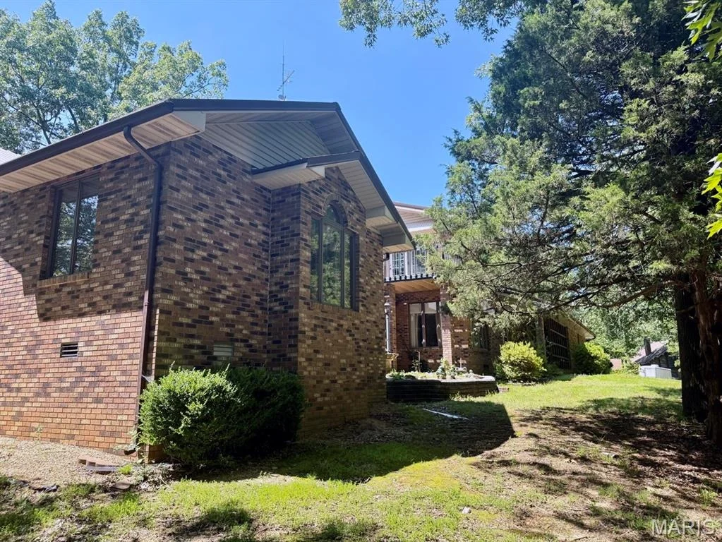 Photo of 16482 Shady Mount Drive