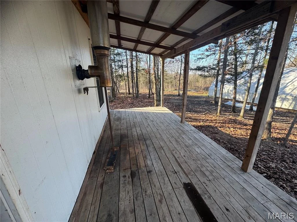 Photo of 42850 Maries Road 638