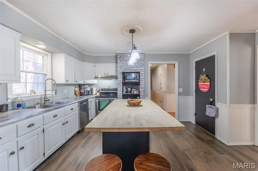Photo of 16747 Chalk Bluff Trail