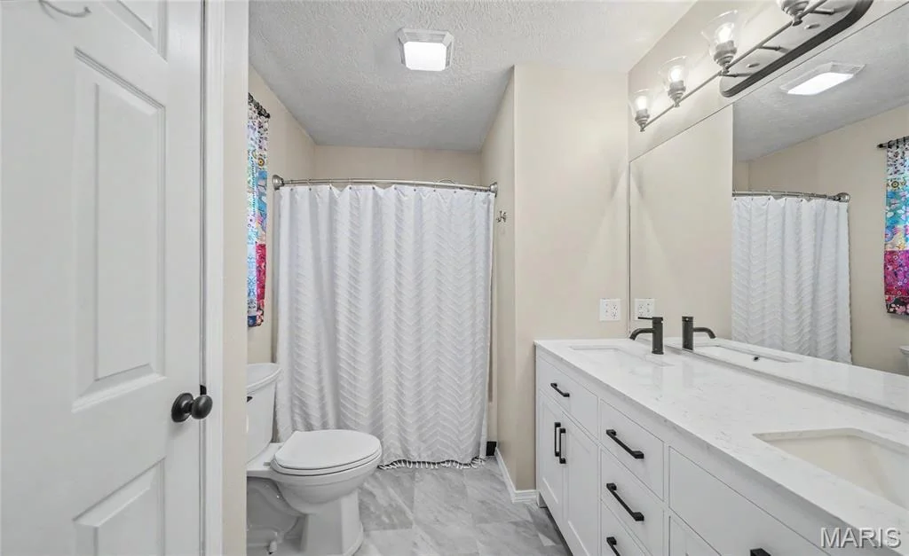 Photo of 16975 Lensman Road