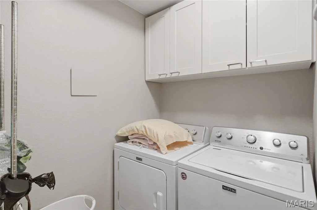 Photo of Unit 2L at 100 Trinity Pointe Drive