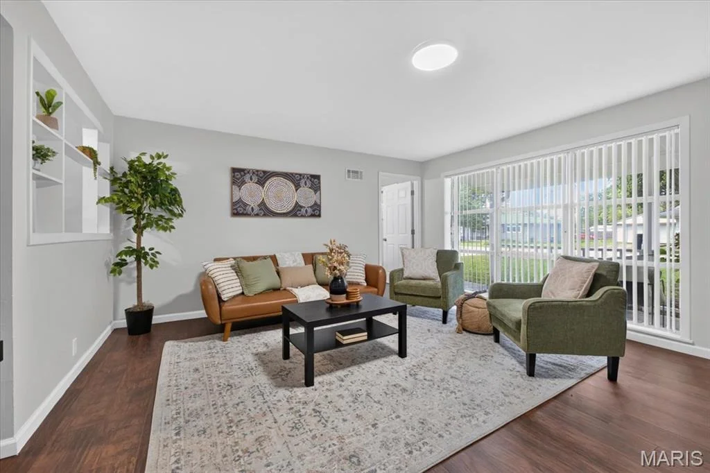 Photo of 446 Kathryn Drive
