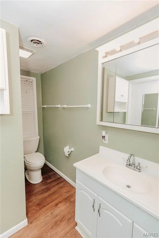 Photo of 412 W Chestnut Street