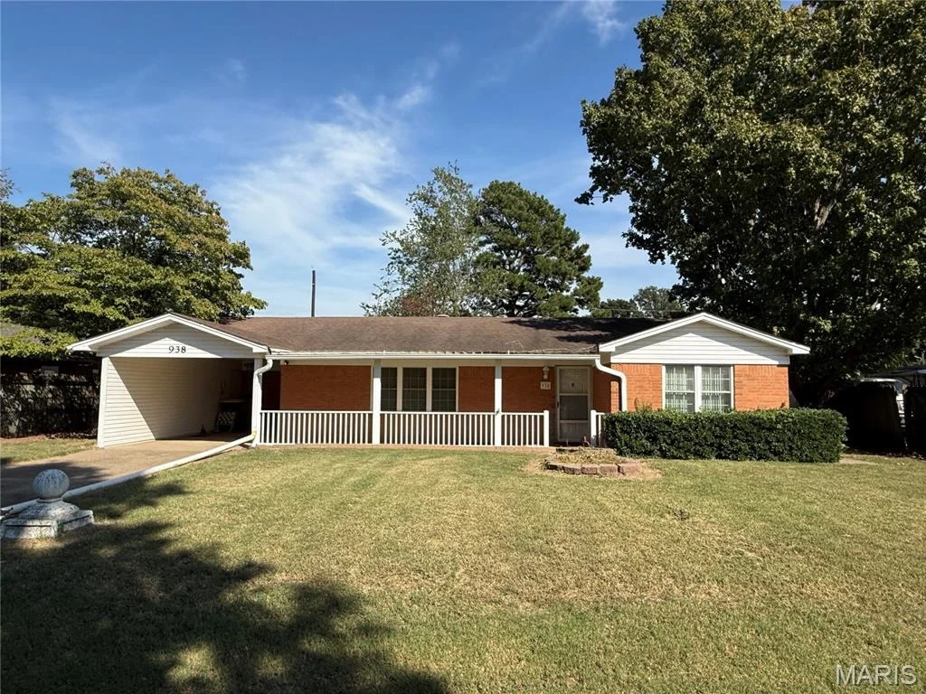 Photo of 938 Masterson Street