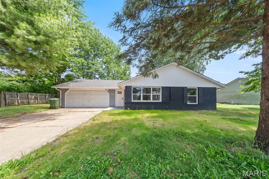 Photo of 108 Fox Creek Road