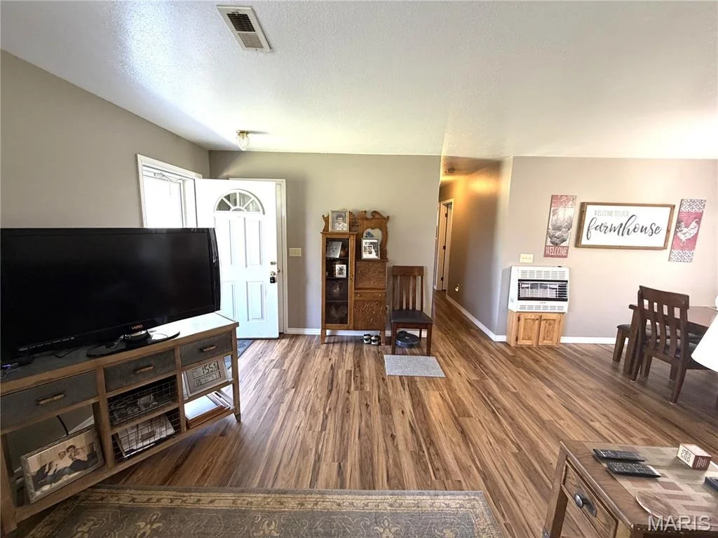 Photo of 616 Kaitlin Drive
