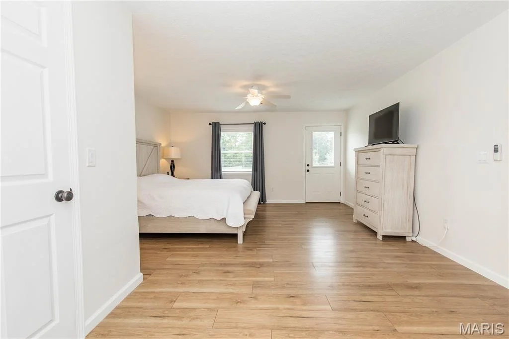 Photo of 12594 Highway D