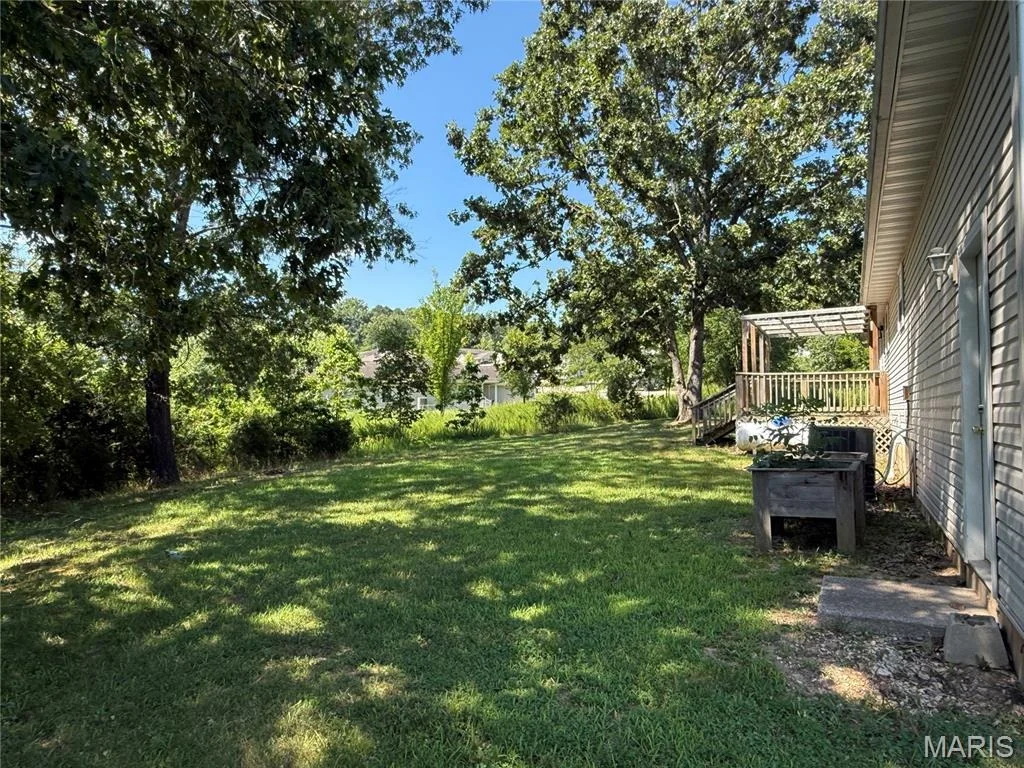 Photo of 16531 Hoyt