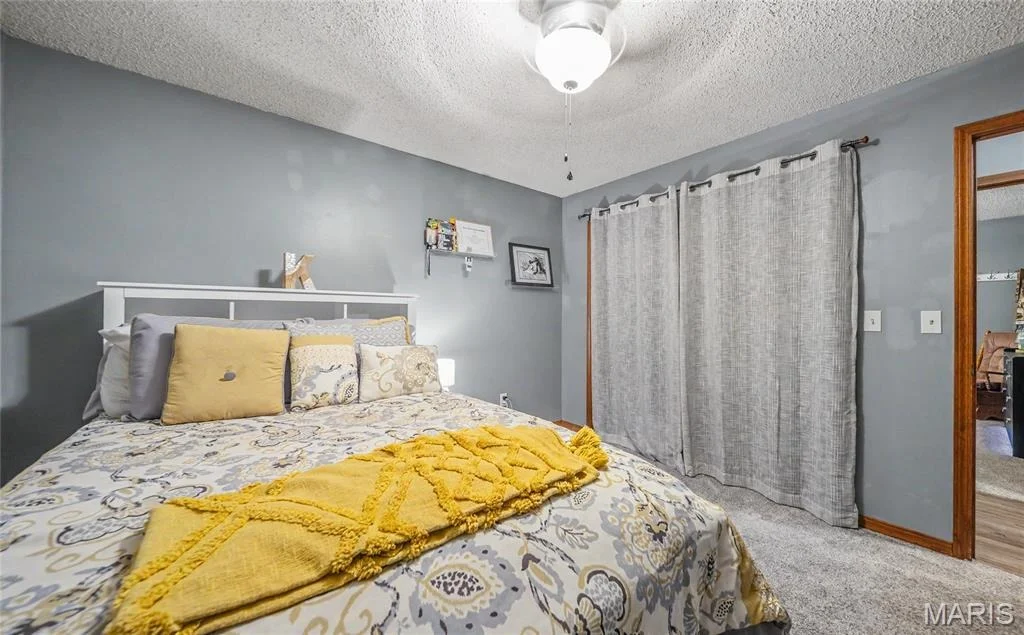 Photo of 13915 Maple Lane