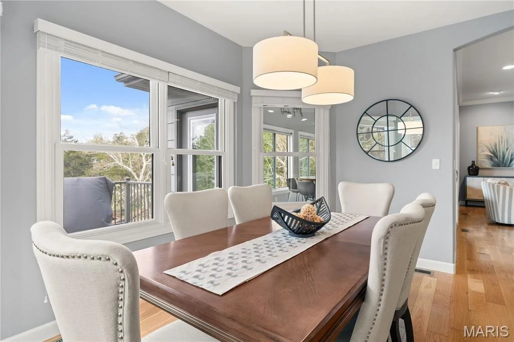 Photo of 18028 Bayview Lane