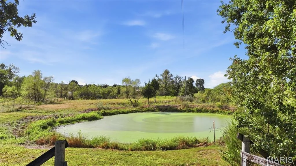 Photo of 1804 Bluebird Road