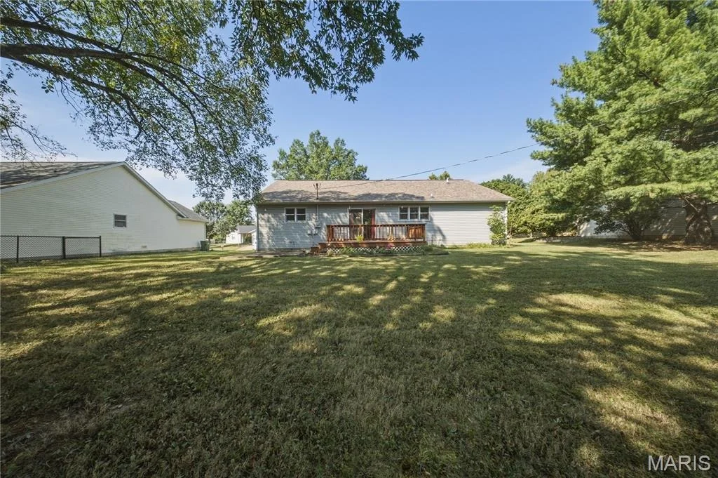 Photo of 300 Greentree Road