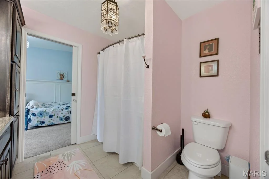 Photo of 2167 Susanna Road