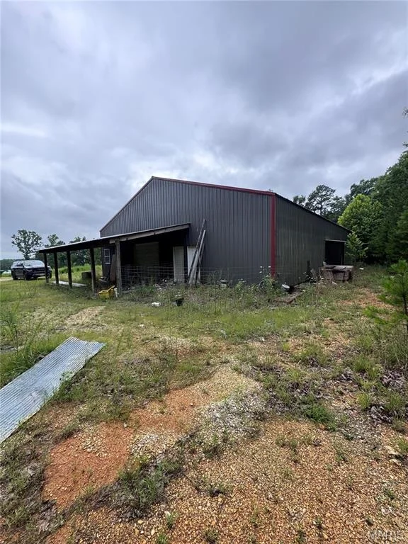 Photo of 18205 Whitlock Road