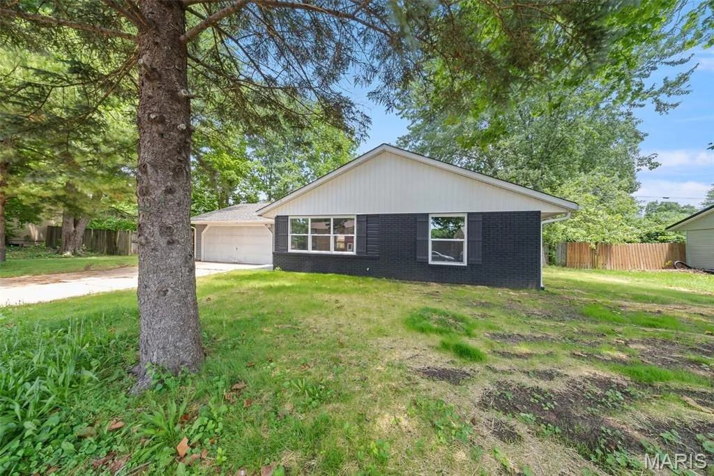 Photo of 108 Fox Creek Road