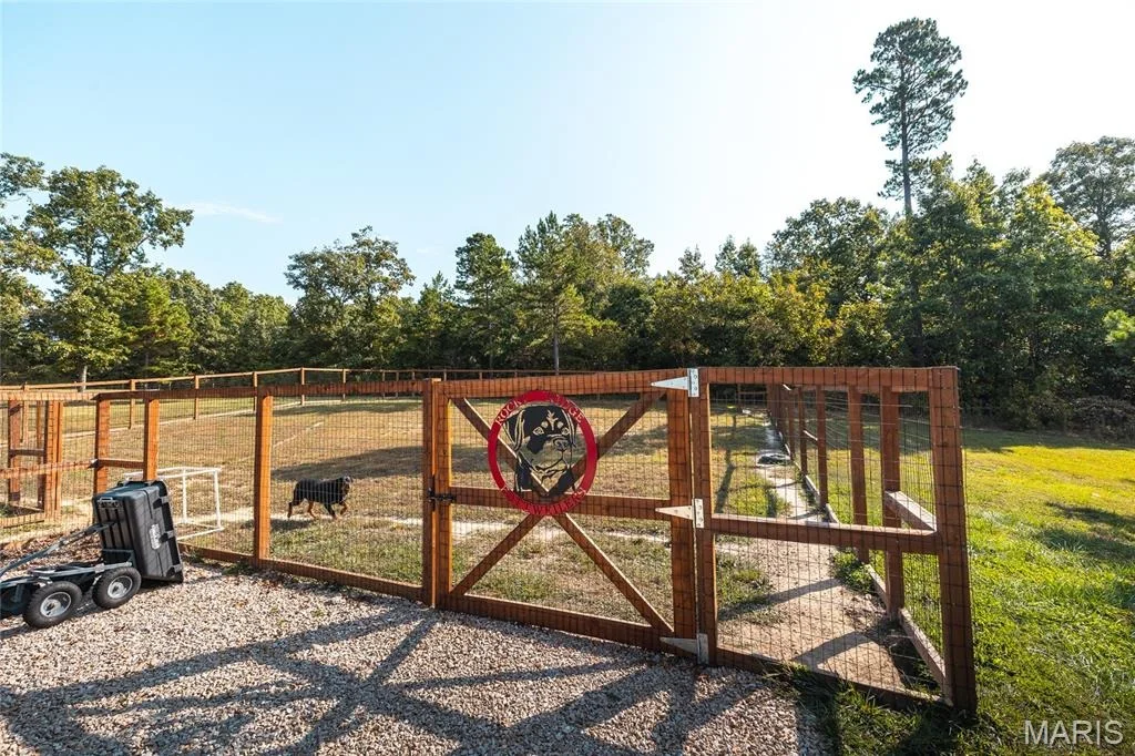 Photo of 8096 Buffington Road