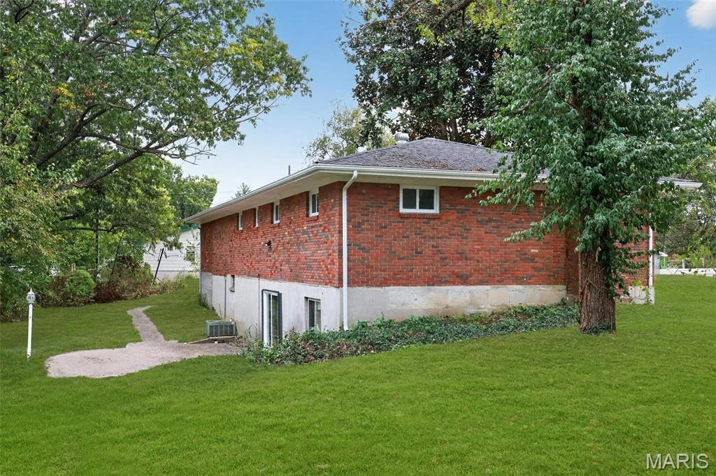 Photo of 315 Hillcrest Drive