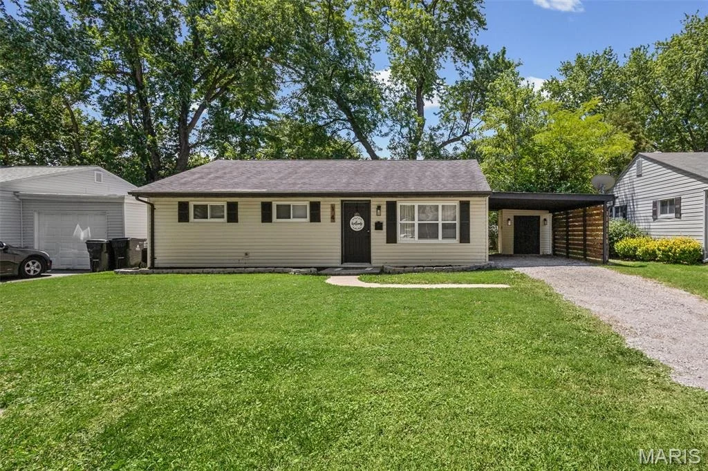 Photo of 14 Lillian Drive