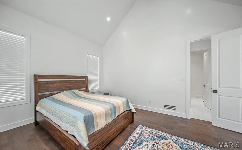 Photo of 604 Winchester Drive
