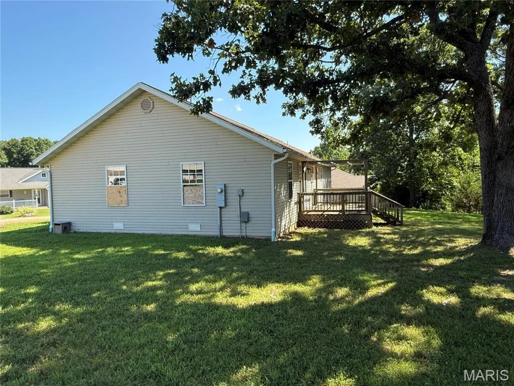Photo of 16531 Hoyt