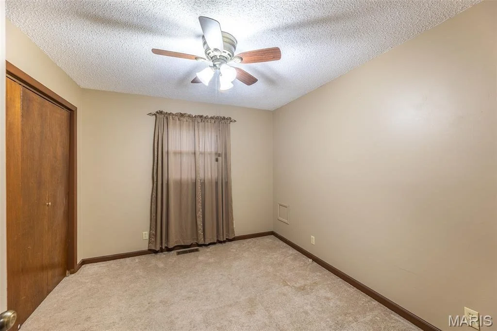 Photo of 2855 Lakeside Drive