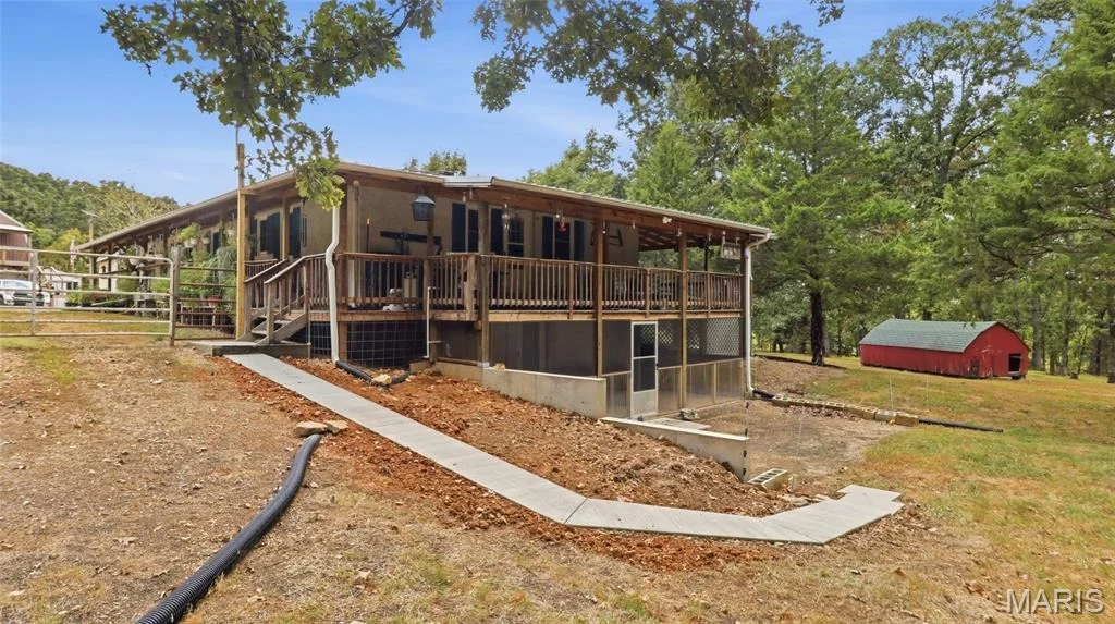Photo of 1804 Bluebird Road