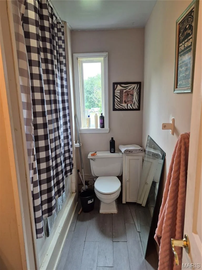 Photo of 123 Apple Grove Road