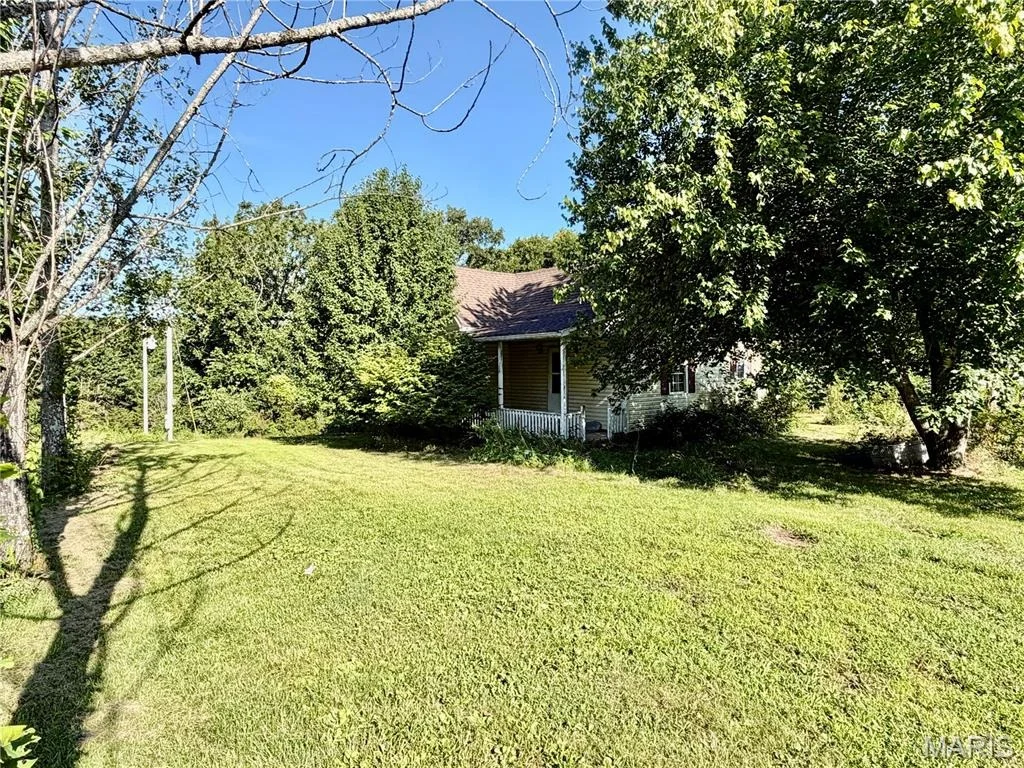 Photo of 18629 Prairie Drive