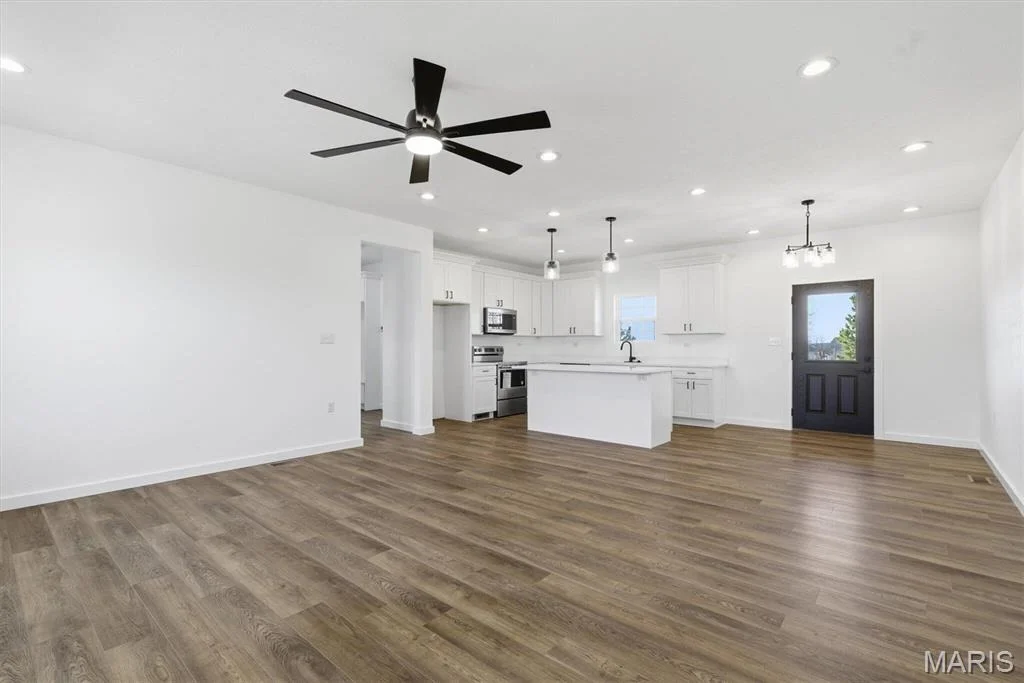 Photo of 2707 M- Mayfield Drive