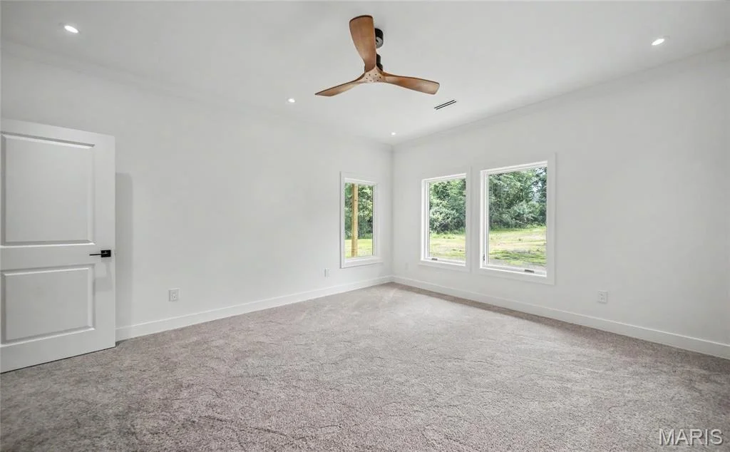 Photo of 604 Winchester Drive