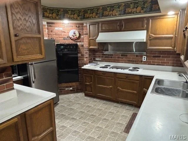 Photo of 908 Davis Boulevard
