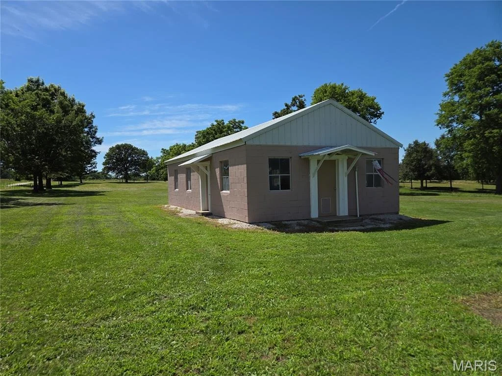 Photo of 263 Candlewood Road