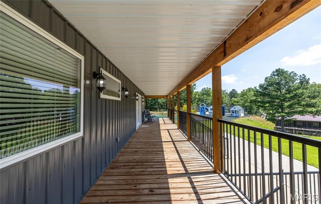 Photo of 1060 County Road 6570
