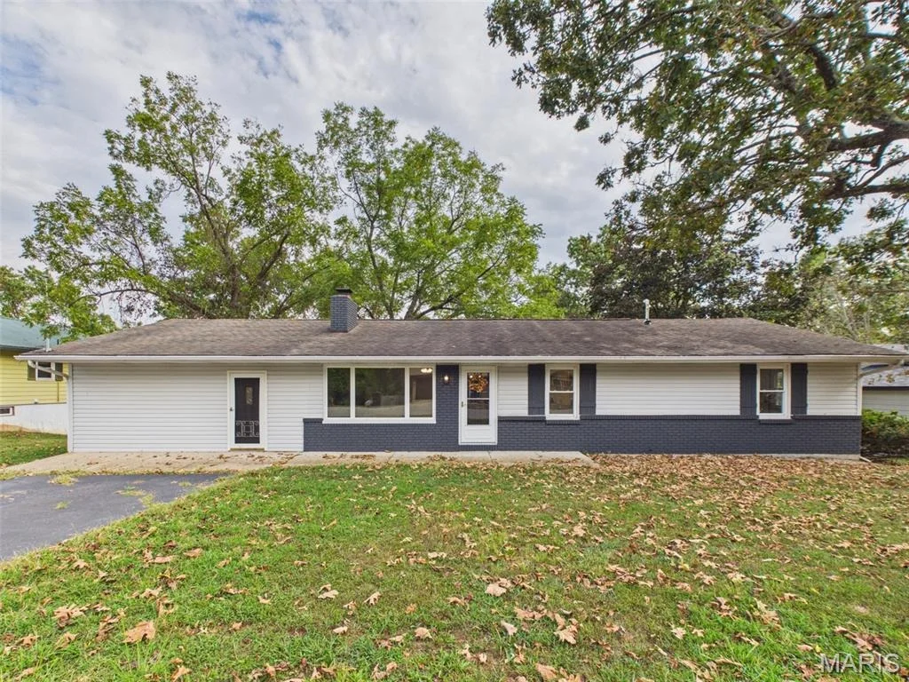 Photo of 608 Sunset Drive