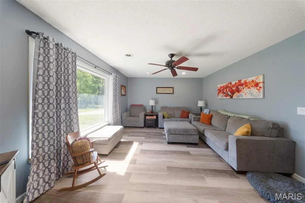 Photo of 15385 Hargis Court