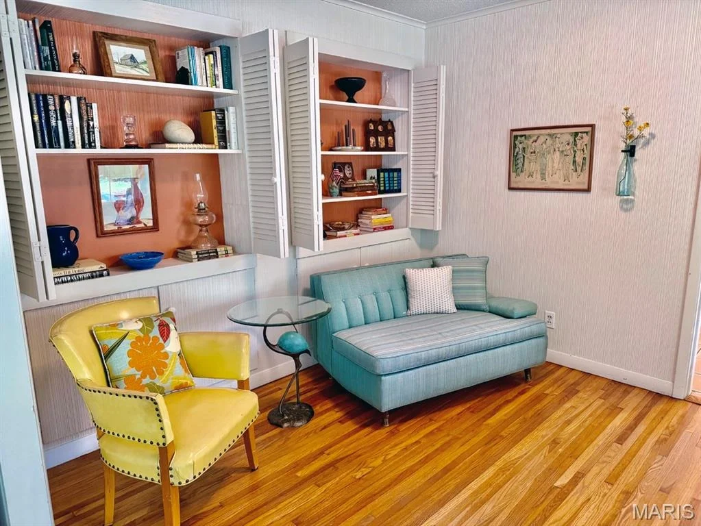 Photo of 908 W Bain Street