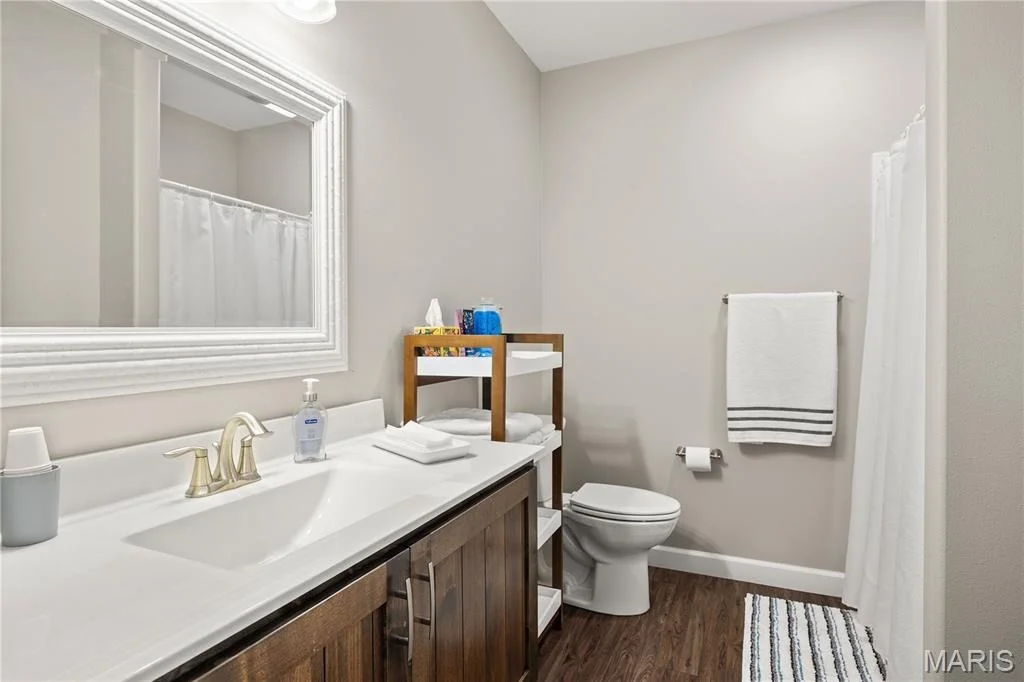 Photo of 18028 Bayview Lane