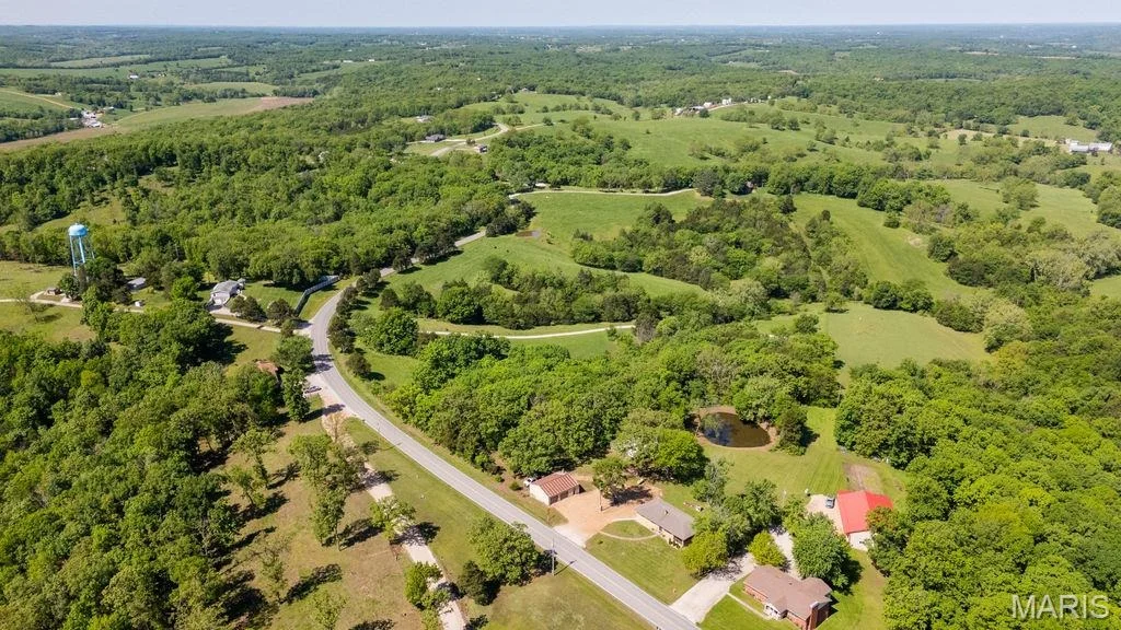 Photo of 369 Highway 133