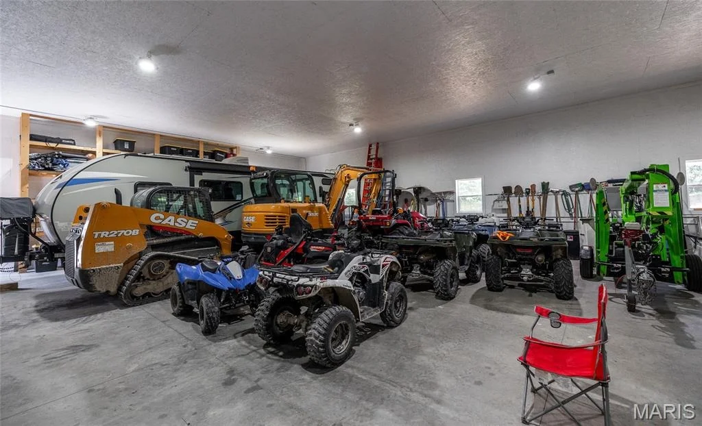Photo of 1060 County Road 6570