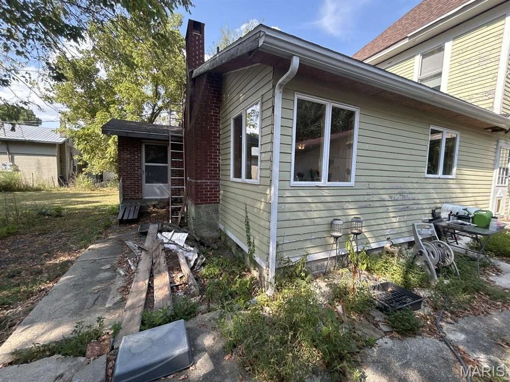 Photo of 805 Morris Avenue