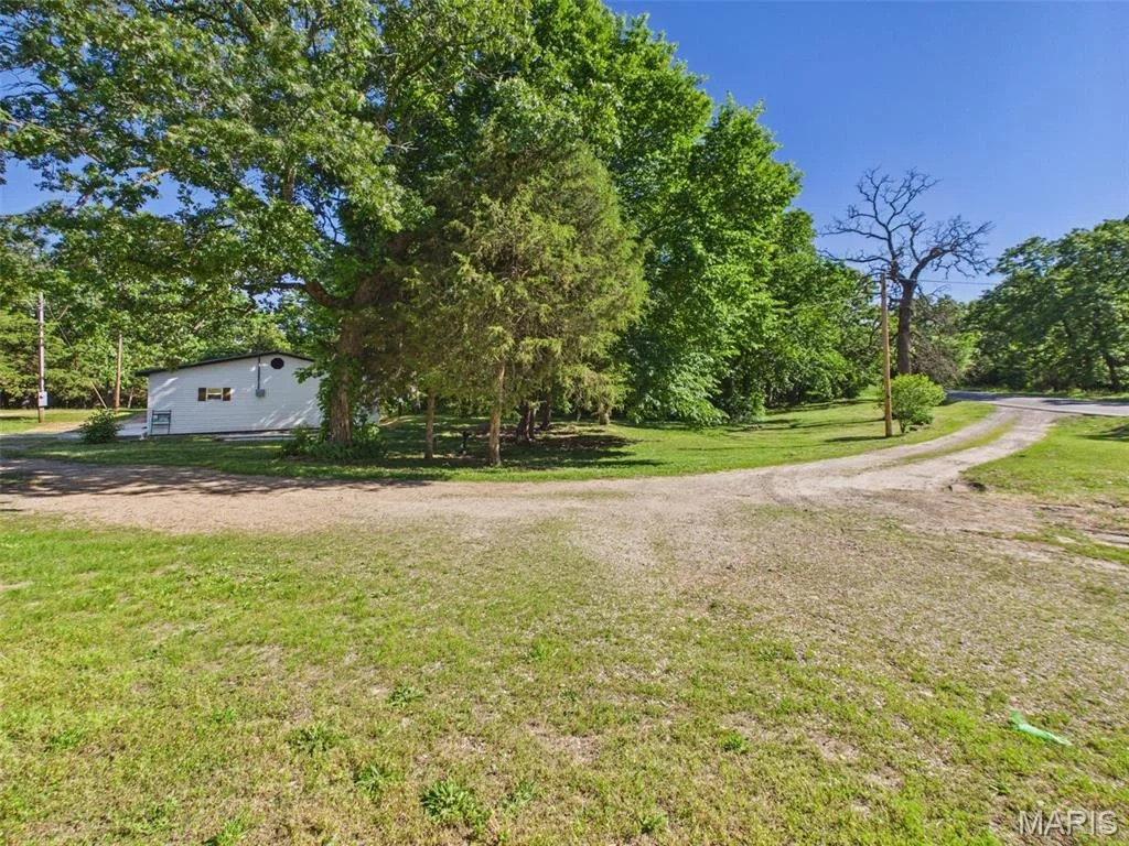 Photo of 21700 Highway Y