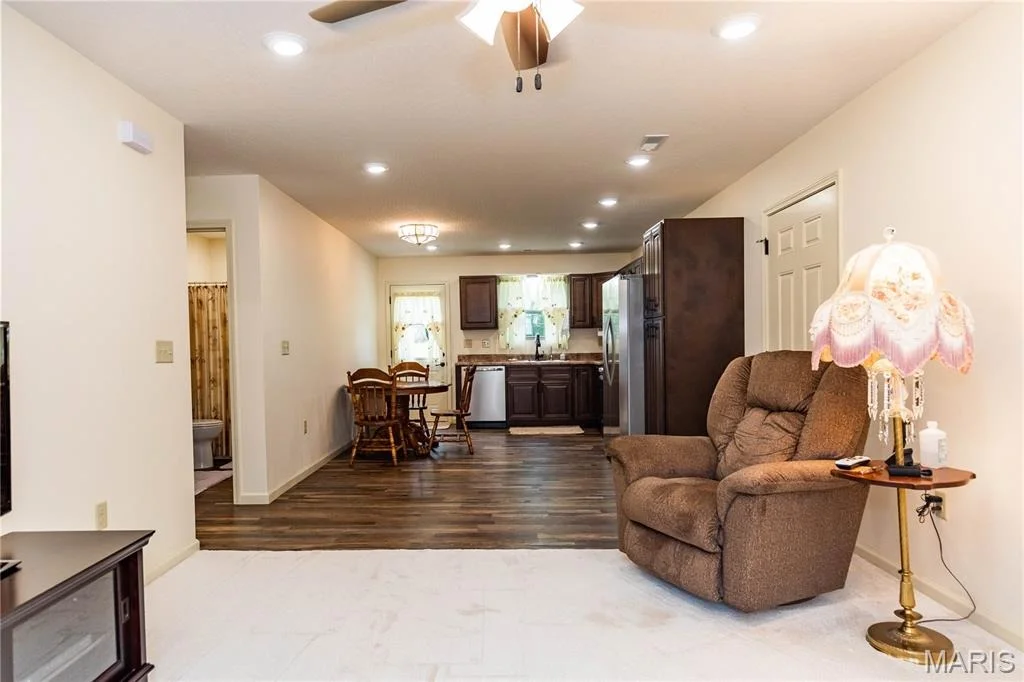 Photo of 505 W 2nd Street