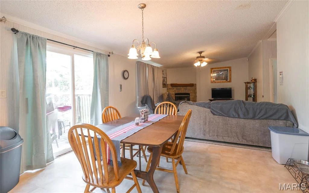 Photo of 425 County Road 6400