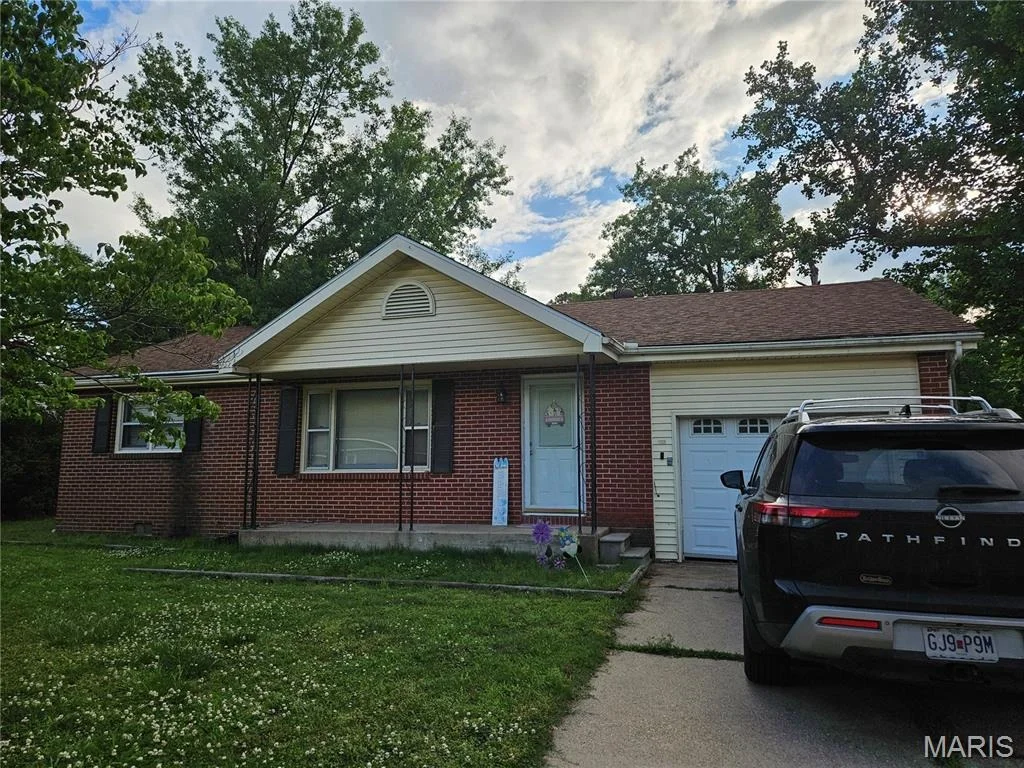 Photo of 413 Illinois Avenue