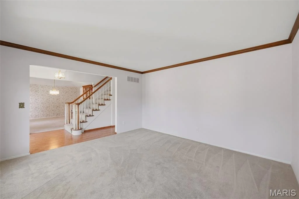 Photo of 446 Woodstream Drive
