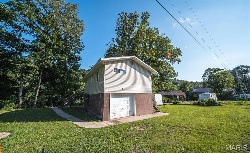 Photo of 22760 Private Drive 9002