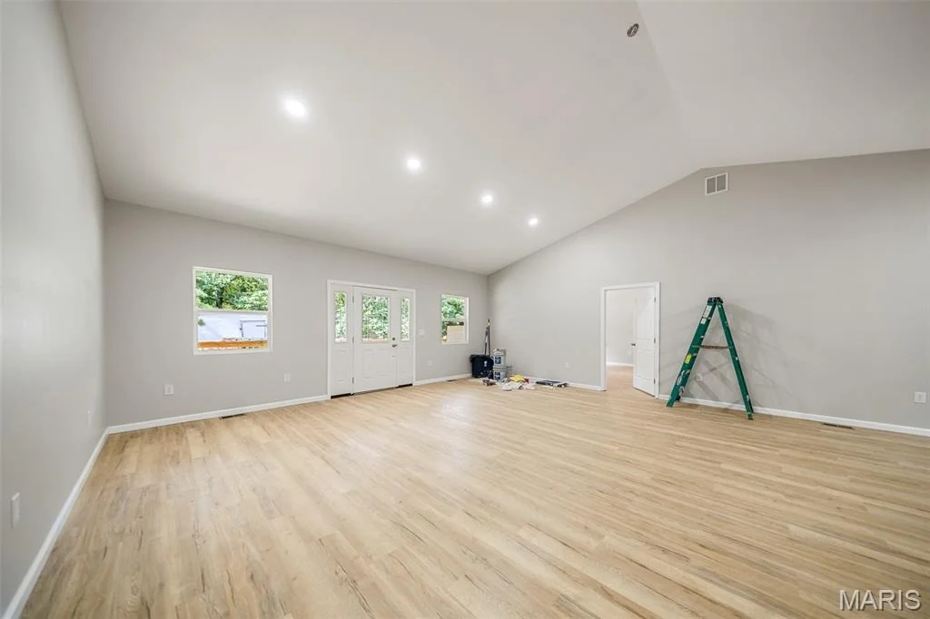 Photo of 10082 Private Drive 5294