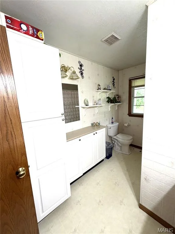 Photo of 2864 Spring Valley Road