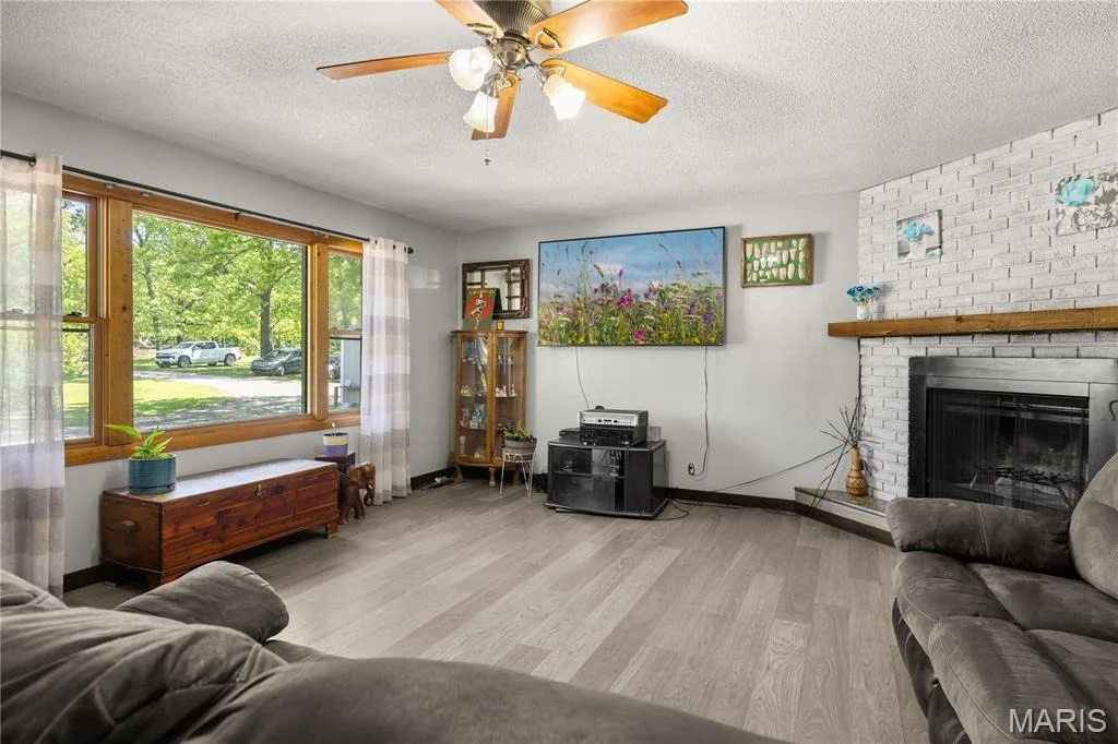 Photo of 59 Oak Hill Road