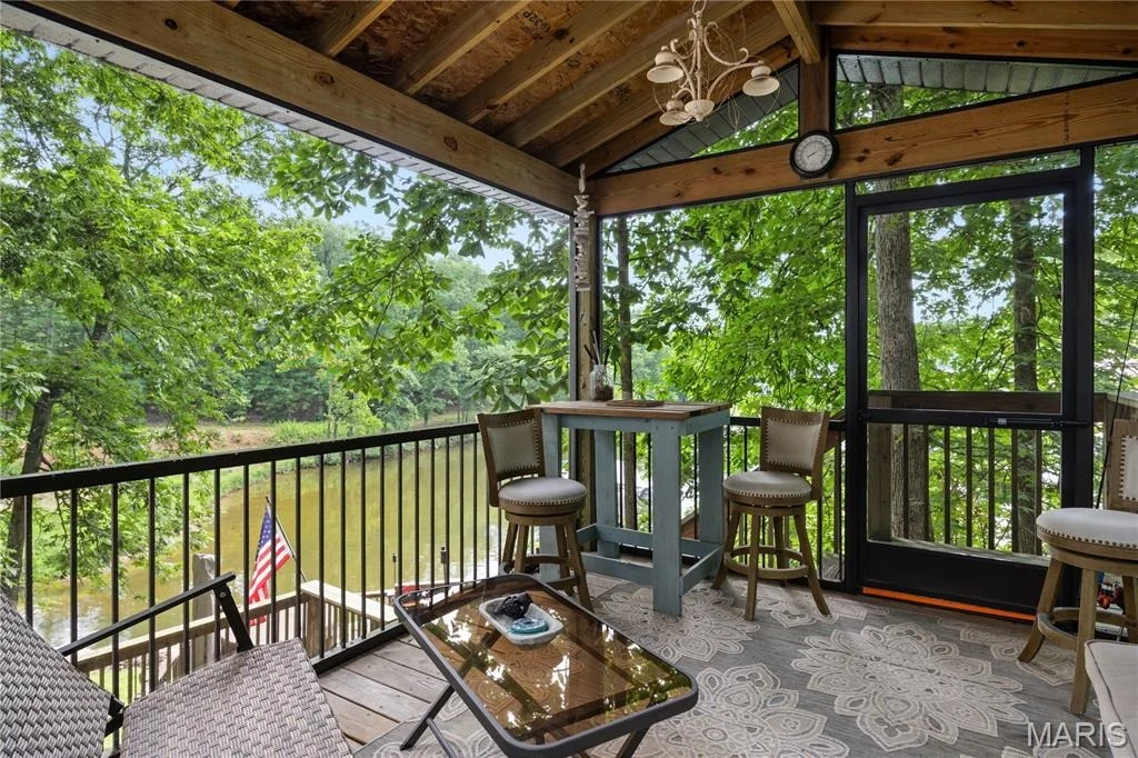 Photo of 31 Cove Road